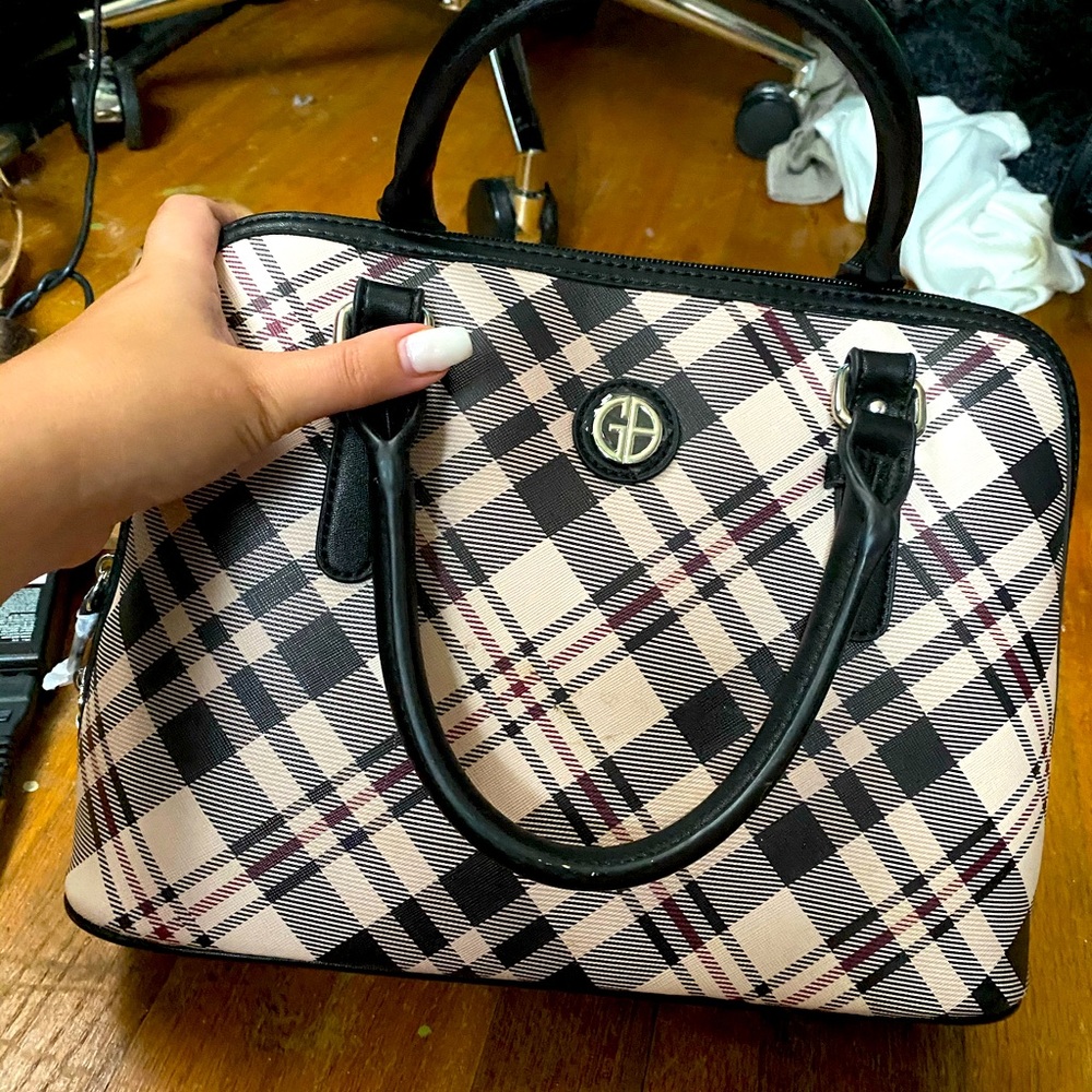 Giani Bernini tan plaid “Holiday Dome” handbag